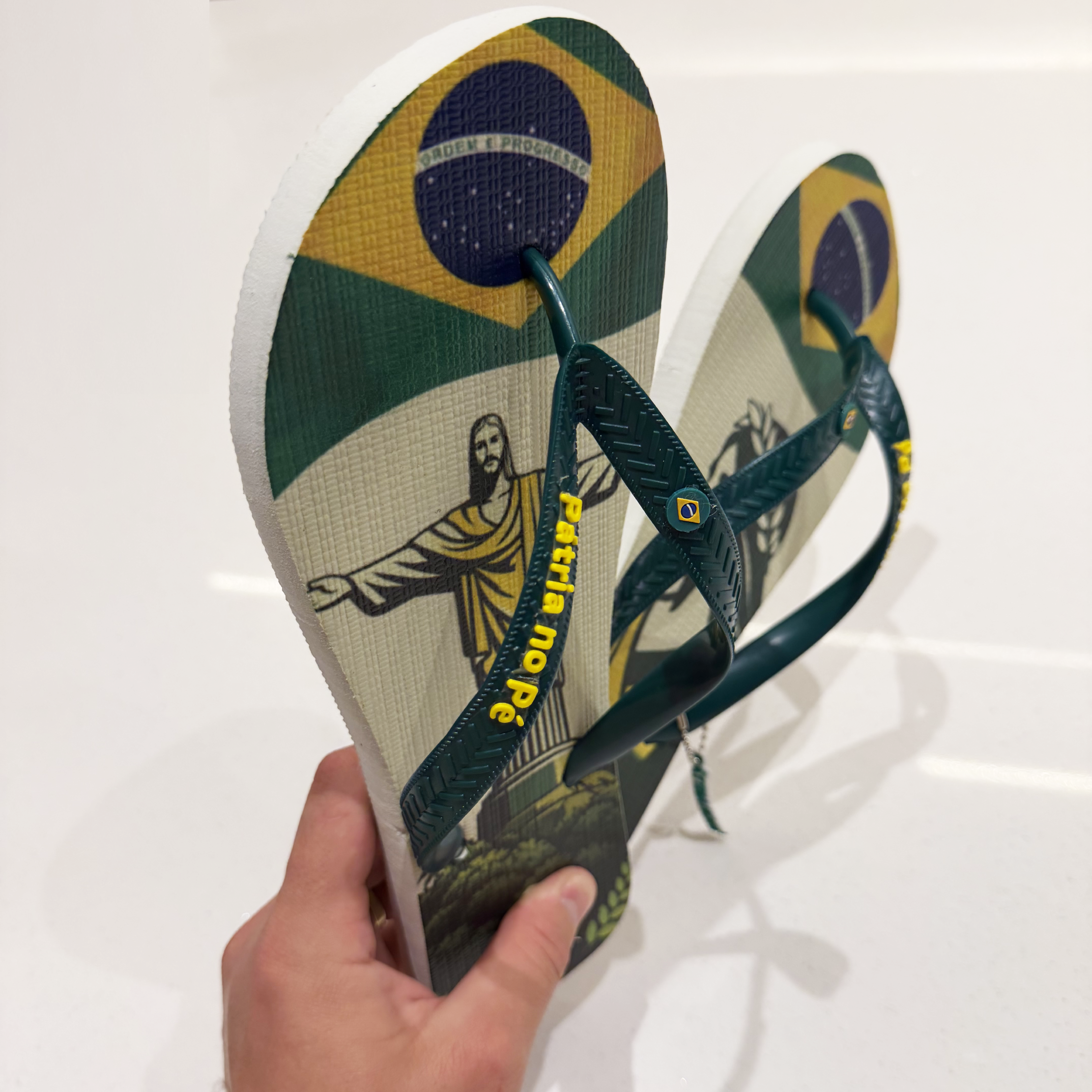 Chinelo: Pátria Amada