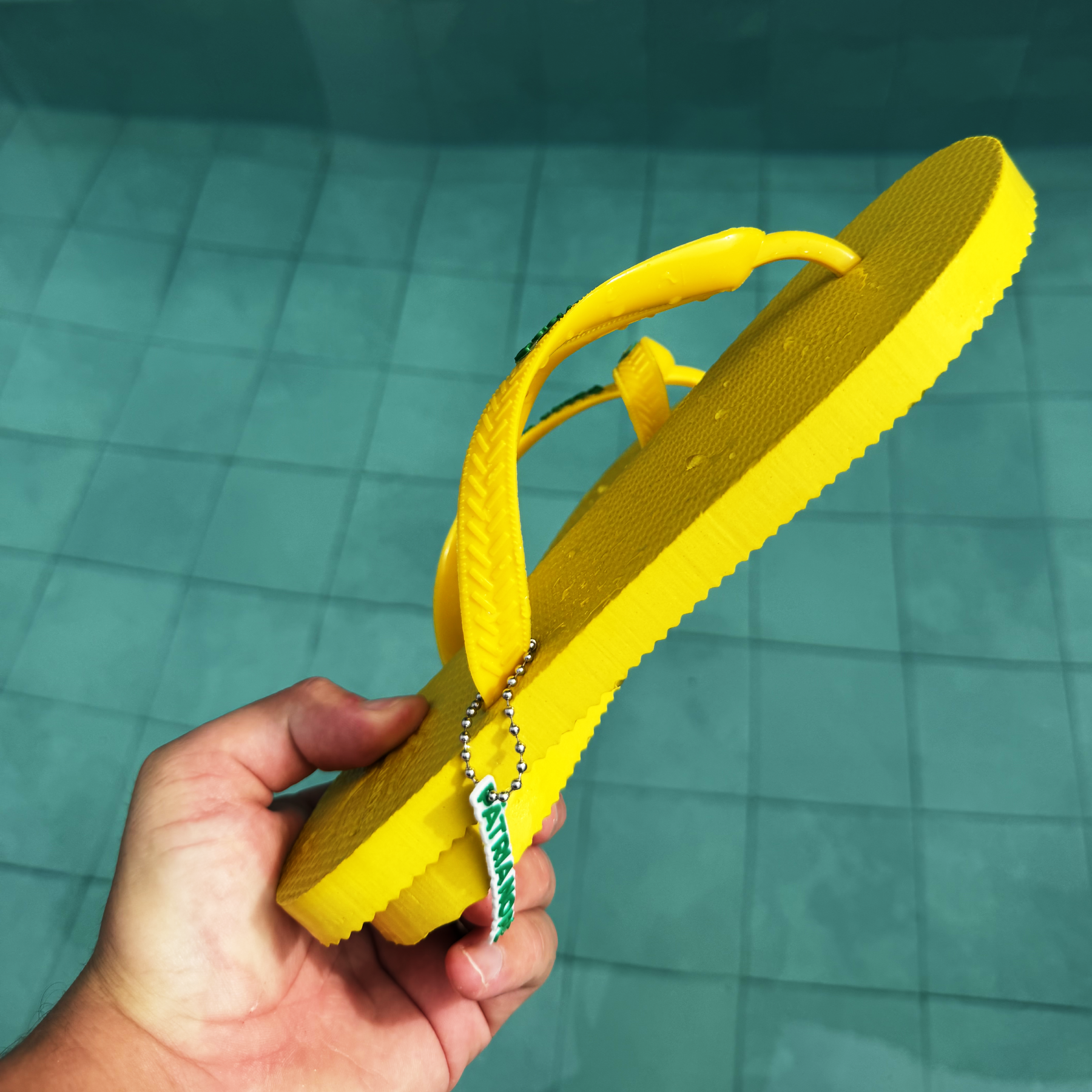 Chinelo: Canário - Premium
