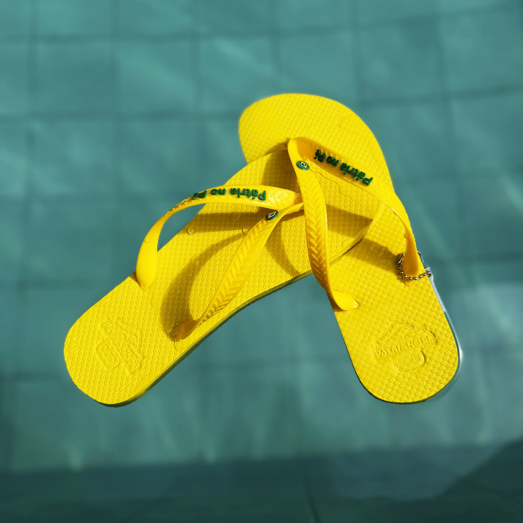 Chinelo: Canário - Premium