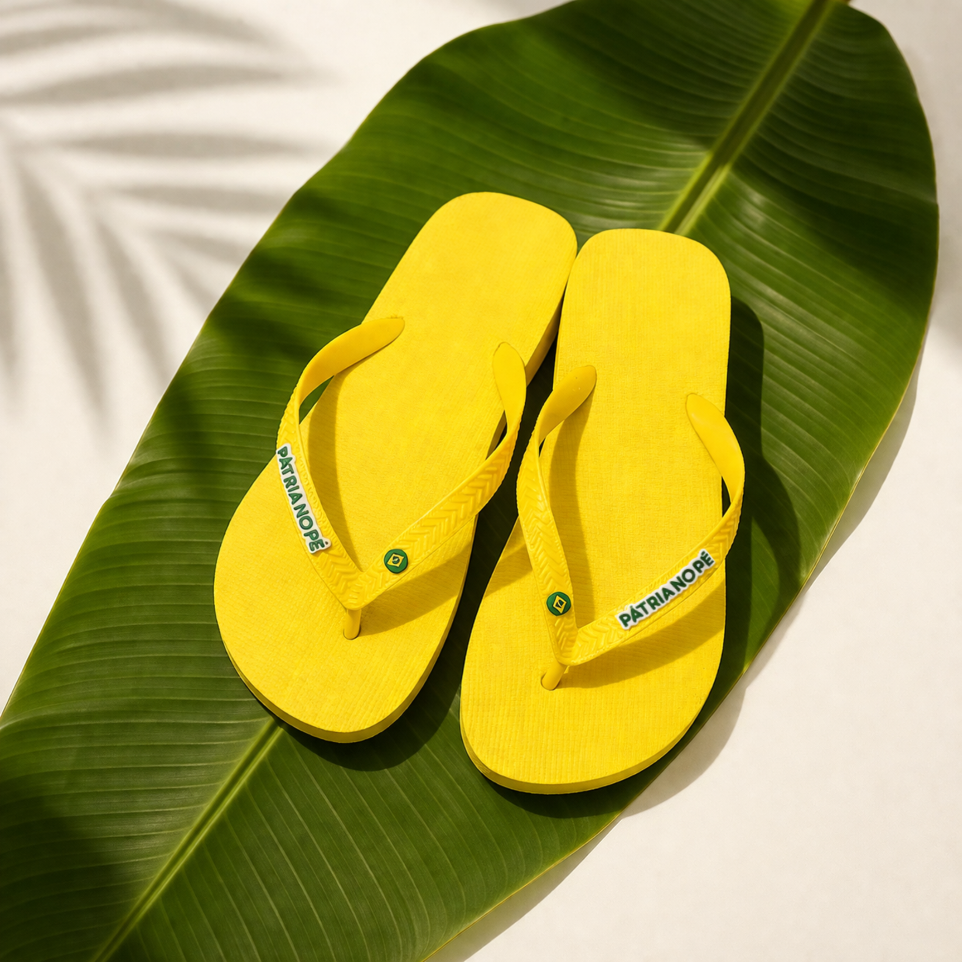 Chinelo: Canário - Premium